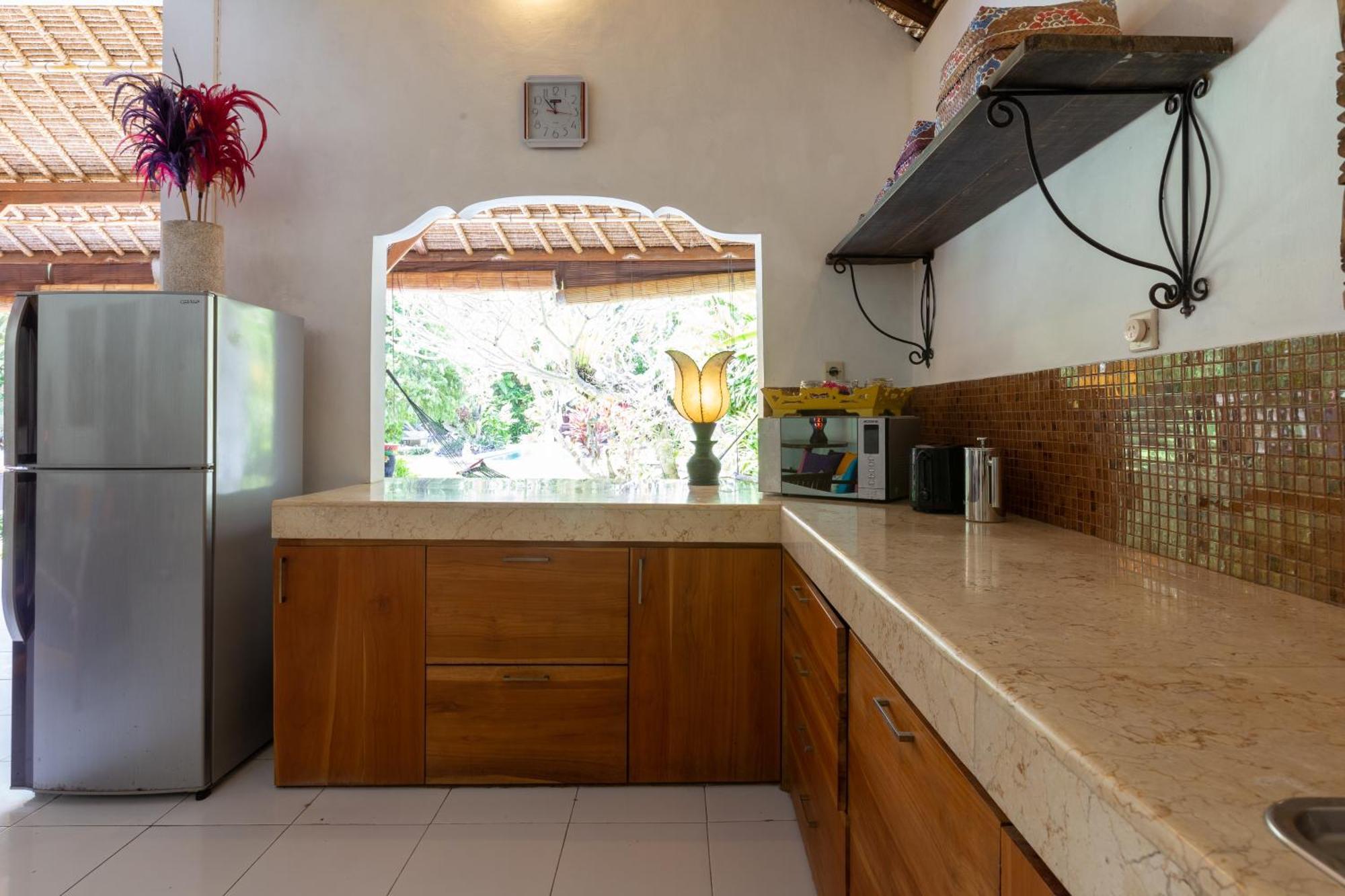 Villa Poppy Seminyak Εξωτερικό φωτογραφία